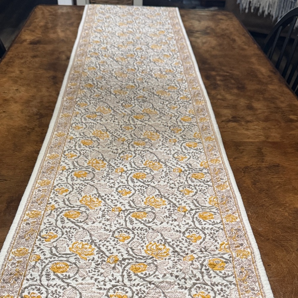 Quilted Table Runner - Yellow and Gray Floral - Picture 2 of 9